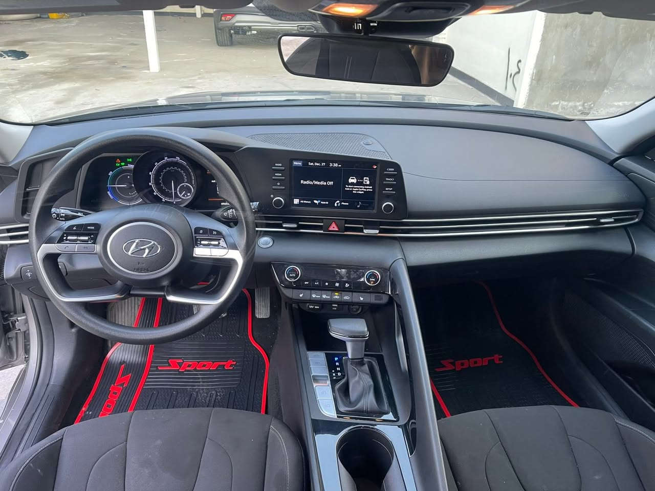 السلام عليكم من رخصة الادمن
النترا هايبرد 2023 وارد امريكي 
اللون رصاصي غير محدد
رقم بغداد 
تحويل مباشر 
مواصفات:
ماشيه 49 الف ميل/بصمه 
تشغيل عن بعد /كشنات تدفئ /تحكم ستيرن جهتين 
بك لايت لد
مثبت سرعه
هاند بريك دكمه 
ثلاث أنظمة قياده 
حادث  خلفي
تبديل دعاميه نفس الون+جنطة 
كما موضح بالسونار ورقم الشاصي موجود بالصور
السعر.....147 وبيها مجال//مكاني بغداد 
الرقم/***********
