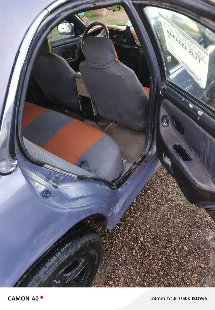 السلام وعليكم ورحمة الله وبركاته سوناتا تو للبيع او مراوس رقم انبار الماني مصبوغه عام السعر 40 وبيها مجال واي استفسار اتصل عل الرقم ***********
