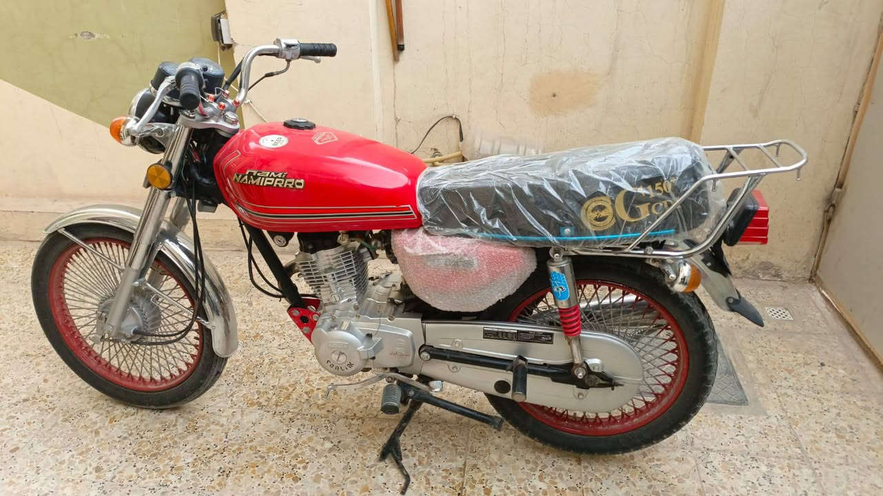 سلام عليكم دراجه 4كير نامه برو غطاس
موديل 23 اوراقه كامله الدراجه بعده بل جيس السعر م


**إذا كنت صاحب هذا الإعلان وتريد حذفه لأي سبب، رجاءا أرسل رسالة إلى الدعم الفني**