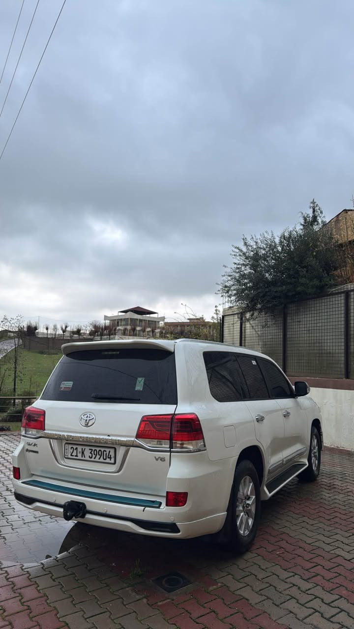 تۆیۆتا لاند کروزەر ٢٠١٦ GX.R ٦ پستن شریکە جیهان مواسەفات سعودی فول فول مواسەفات قەپات مواسەفاتە  سلاید کوشین جلد ٢ کوشین کارەبا حساس شەغال ٣ شاشە بیلادی لۆک لۆکە  گێر و مەکینە و ئەکسل هەموو شتی بەشەرت دەنگیشی بەشەرت ٤ تایە نووی لەسەرە رەقەم هەزە سەنەوی هەموو نویە دینارەک مەسروفی نییە  بە نسبەت سبوغ بەس بۆنیتی سبوغە بێ لێدان بێ ژۆری نوقتە ژۆری نییە  ماڵی دۆستە سعر٤٥٥مجال أربيل, العراق


**إذا كنت صاحب هذا الإعلان وتريد حذفه لأي سبب، رجاءا أرسل رسالة إلى الدعم الفني**