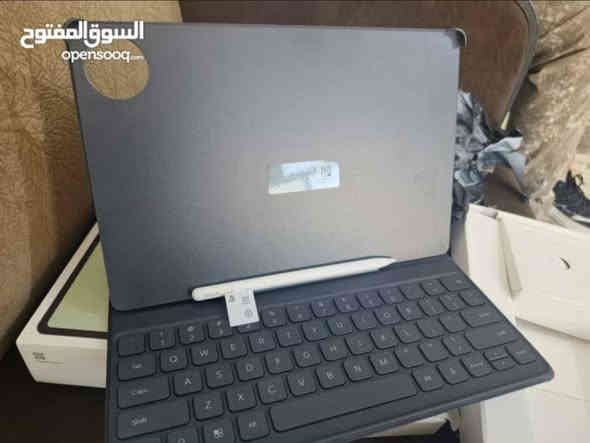 سلام عليكم 
اونر ماجيك باد 2 جديد استخدام شهر فقط كامل ملحقاته من قلم وكيبورد وكارتون وشاحن 66W  ضمان الوكالة سنة سعر 700 الف 
سبب البيع عندي قسط جامعة ولازم اسدد فكلش محتاج 
مكاني البصرة حي الحسين شارع التأميم 
***********
