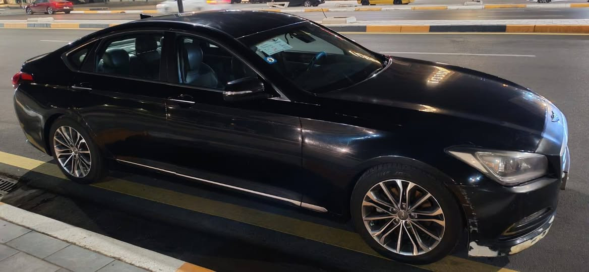 سلام عليكم. جنسيسس 2016وارد كوري محرك 3.3 مكان سياره بغداد
السعر 160وبيها مجال 
استفسار ***********
