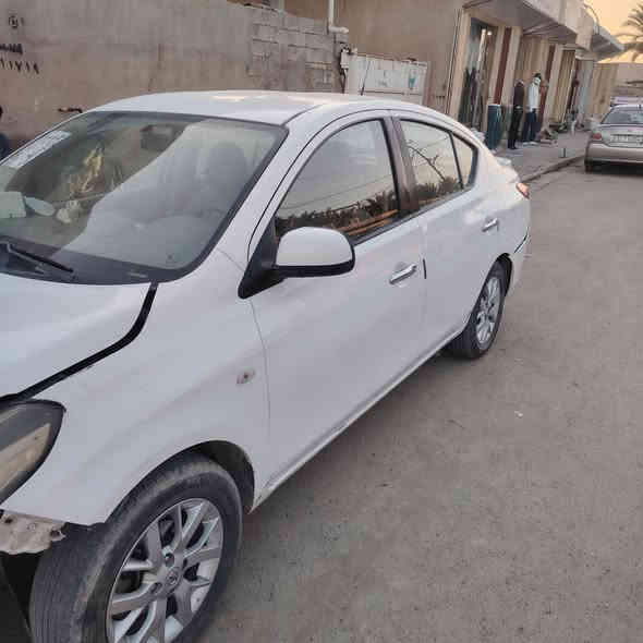 السلام عليكم سني هندي 2021 بيها هاي الطخه مكفول شواصي وبدنه كير محرك كفاله فول مواصفات 4 جام كهرباء ويلكب تحكم ستيرن تريد وكاله او تحويل مكاني بغداد بسماية قريه 10 السعر 98 وبيها مجال بسيط
***********
