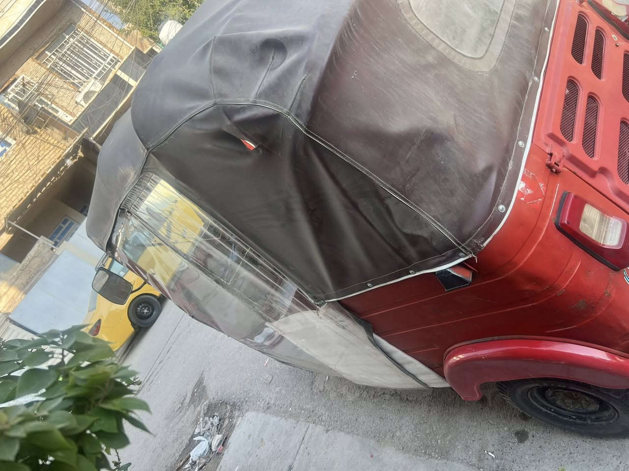 سلام عليكم تكتك مديل 18شهر 12 للبيع مجفته مصاله هواي بكاني الحسينيه وهاذه رقمي ***********
