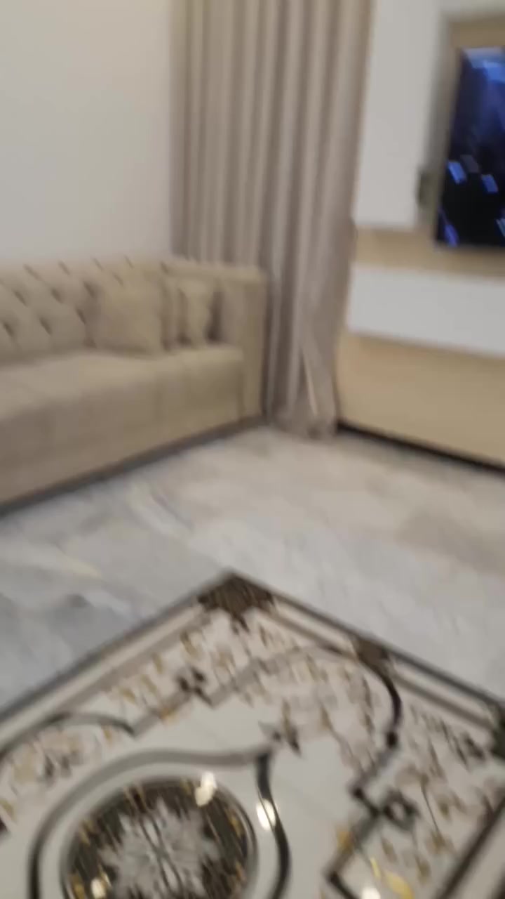 السلام عليكم بيت للبيع مساحة 100 متر طابق واحد+محل الحسنينه نهاية شارع ابو سمير مناطق 28رقم ***********0 السعر120
