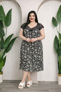 تخفيضات صيفي وبهاري • ملابس اطفال • ملابس نسائي ورجالي