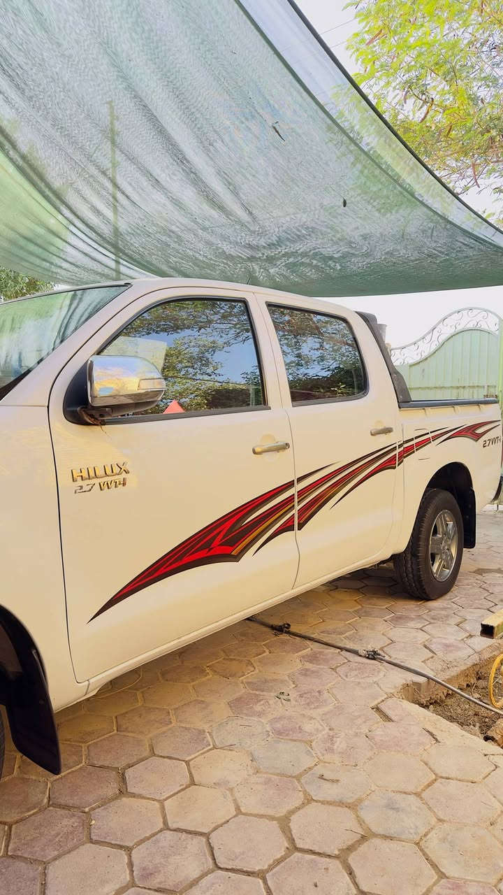 فلاونزه موديل 2014
رقم واسط سنويه لل29 شاصي 19 تخم تاير جديد محرك لاتنقيص ولا تبخير تدفئه تبريد شغال حداديه جديده ماشيه 170
مكان السياره واسط_كوت
للاستفسار ***********
