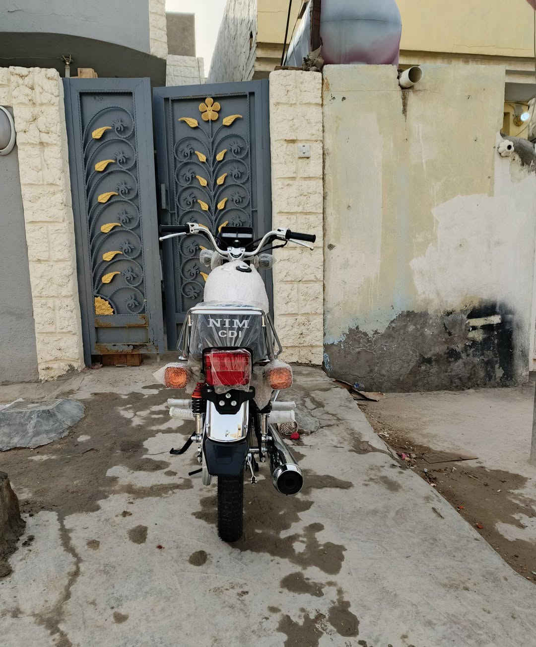 السلام عليكم نامه متياز للبيع مديل 2026 صارله 9 أيام من طالعه من المعرض السعر 750 اوبيها مجال 
مكاني بل حله ***********
