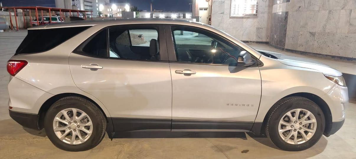 السلام عليكم
النوع:كوينكس 
الموديل:2020
رقم واسط ب اسمي 
الضرر:-
مبدل جاملغ صفحه اليمنى 
باب وبنيد مصبوغات اثر جراد 
ومعجون بل جنطه موضح بل صور 
ضربتها حلوه والباقي مكفول لغود دواخل غيرها مابيها شي 
سياره مكانها واسط كوت مركز المدينه وكلشي موضحه بل صور للاستفسار اكثر راسلني واتساب ***********
السعر💸:140 وبيها مجال
