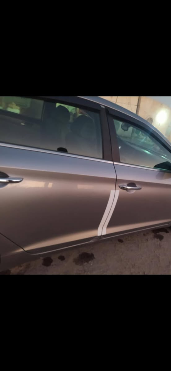 سوناتا 15 للبيع رقم بابل دولي  بسمي مكينه كير تبريد خير من الله سنويه لل 28 حادثها فقط بنيد ب امريكا مبدل مكينه صور الحادث ايضاً مرفقه 2400     السعر 115
***********
