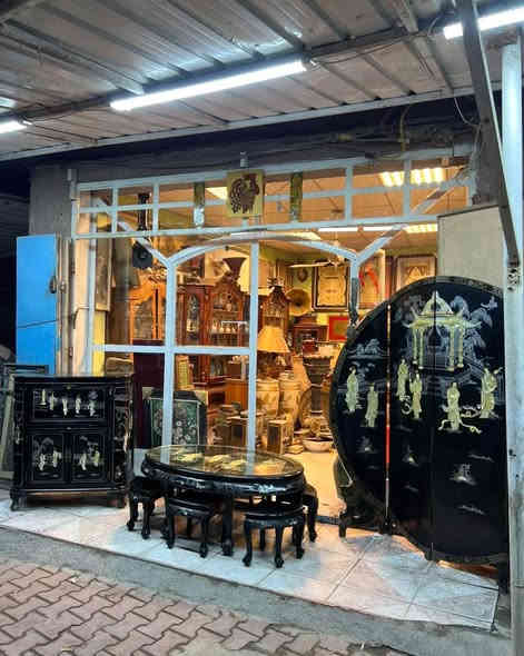 سيت صيني عمل يدوي قديم 
بار + سيت طبلات بشكل مميز + برفان 
العنوان بغداد الكسرة قرب ملعب الكشافة 
للاستفسار والحجز يرجى مراسلة الصفحة او الاتصال ع الرقم التالي ***********
*علماً ان تتوفر خدمة توصيل بغداد و المحافظات 
*عند استلام الطلب يرجى التاكد منه امام المندوب قبل الاستلام

#اكسبلور #انتيك #انتيكا #تحف #لوحات #بغداد #بغداديات #دهوك #اربيل #هولير #السليمانية #سليمانية #موصل #كربلاء #نجف #بصرة #المنصور #اليرموك
