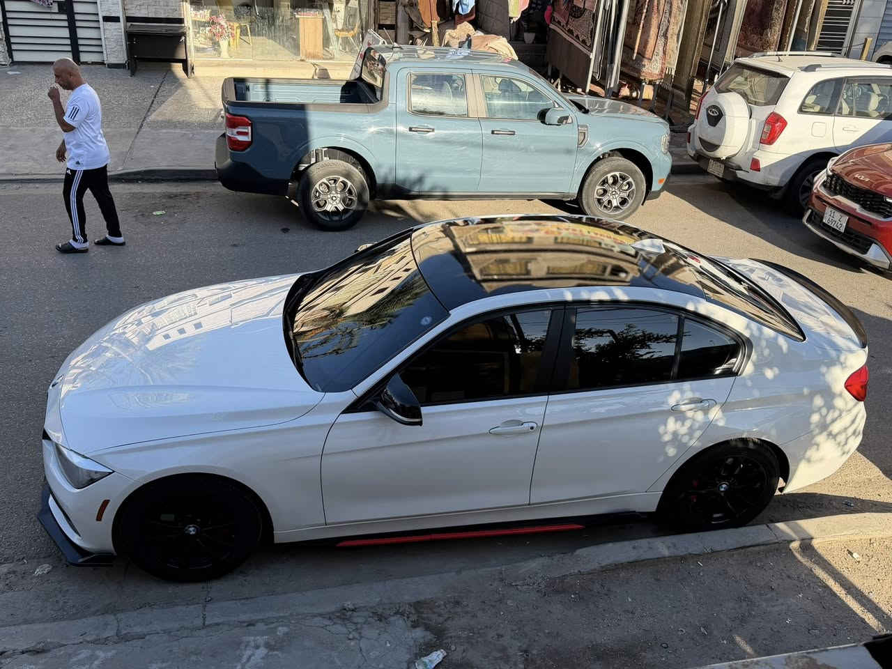 🚗 BMW 320i موديل 2017 للبيع – فرصة ما تتعوّض

السيارة نظيفة ومضمونة وتشتغل بدون أي ملاحظات.
 • الحوادث:
• أمريكا: قبق جنطة + كلير + چاملغ خلف السايق
• العراق: فقط باب خلف السايق وراجع
 • المحرك: 4 سلندر تيربو – اقتصادي وقوي
 • اللون: أبيض صدفي لامع
 • النظافة: 85%

🔧 ضمان كامل:
محرك ✔️ قير ✔️ مكينة ✔️ شاصي ✔️
الكهربائيات أصلية 100% وما ملعوب بيها
الإيرباك والكولة سليمات
البچم كبس

✨ إضافات جاهزة:
ستيرن M3 رياضي
لحيات أمامية + جانبية
دواسات + سبايدر
كتاب تضليل لكل السيارة

📌 السيارة كاملة من كل النواحي – تركب وتمشي فورًا
ما تحتاج فلس واح
***********
