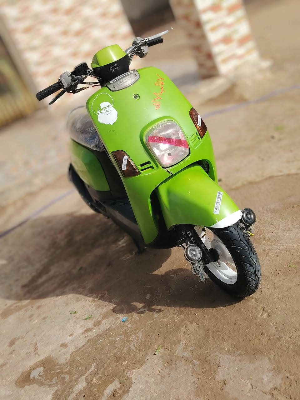 السلام عليكم دراجه ماكس بوليس للبيع دراجه نضيفه كرهبايت شغاله لايت زنون صارنصه رياضي دراجه حلوه ونضيفه مفتوحه مره وحده مكان الدراجه الديوانيه قضاء الحمزه الشرقي ***********
