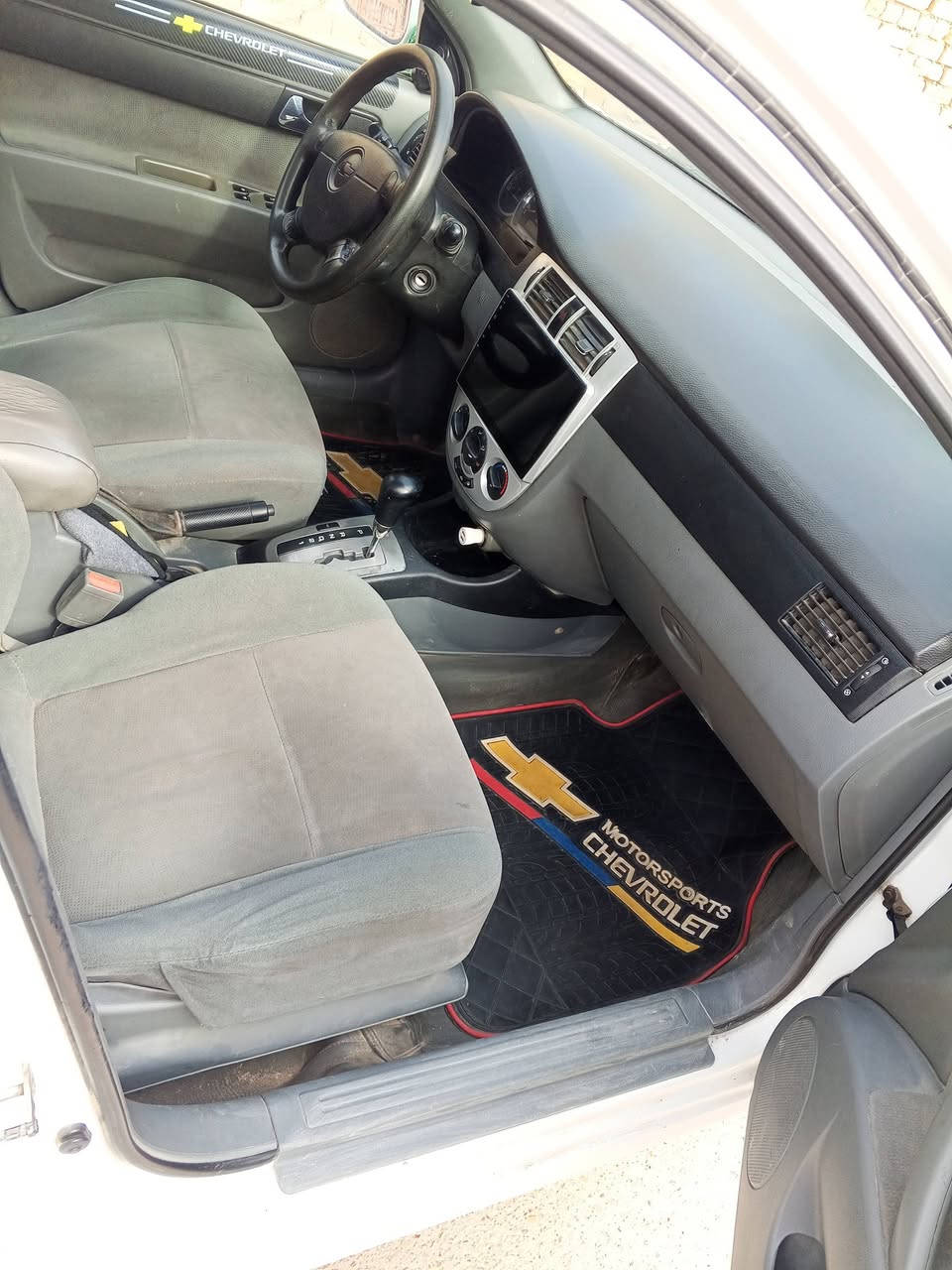 اوبترا موديل 2012 مكفولة مكينه كير تبريد صدر جديد تخم تاير سنويه 26 تحويل مباشر رقم بغداد دولي مكانه كوت مركز المدينه مكفولة من ضربه وتبديل موبايل *********** السعر 78 منضومة زنون اصلي تاب اصلي جاهزه السياره
