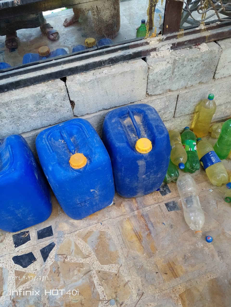 السلام عليكم شباب رحمه الوالديكم يوجد لدينا بانزين للبيع سعر الجلكان ١٦الف أتصل وتدلل ***********
