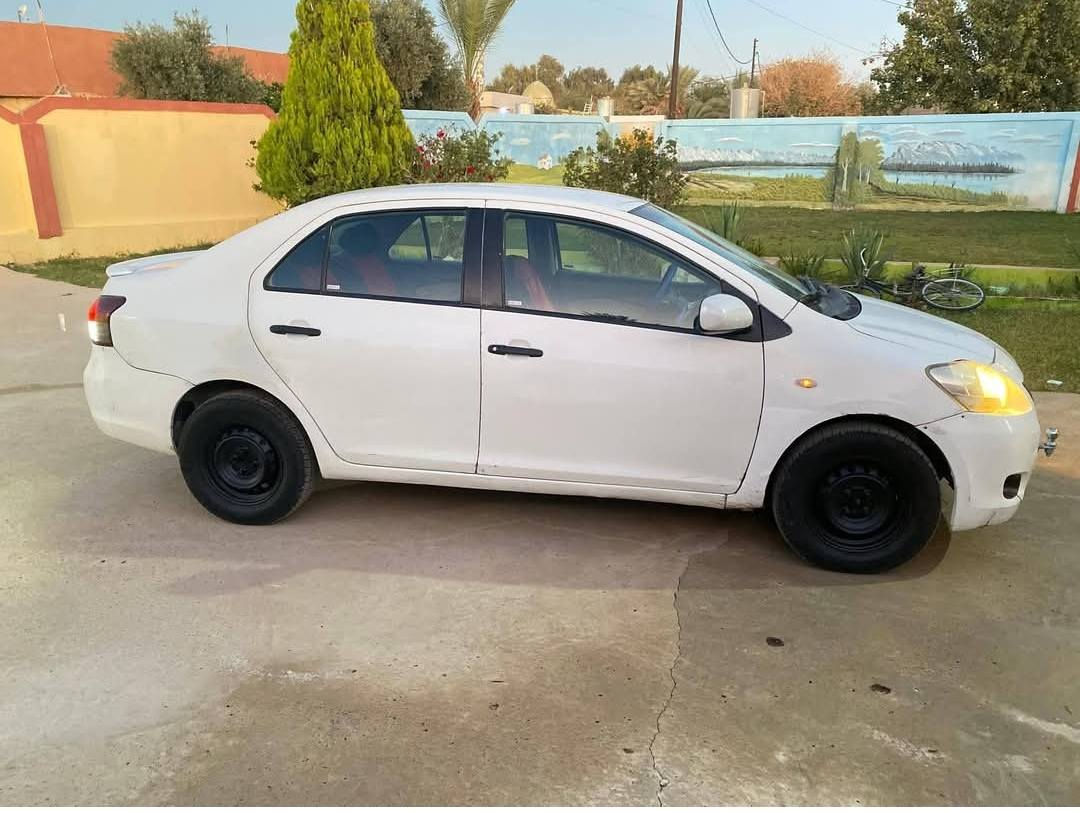 يارس ابيض 2008 خليجي للبيع بأسمي 
بدلت قماره بس ماصبغتها اخذتها نفسها مال شركه لون أبيض سبب تبديل القمارة تضررت كلش ايام التحرير السياره مصبوغه حزام.. قماره وجنطه وبنيد مامصبوغات
محرك 16 تبريد شغال تدفئة شغاله رقم بغداد دولي اكفلها قانونياً وبعد الي عنده ملاحظات خادم

السعر 58

يشهد الله السياره مكلفتني 73

ولكن ردت ابيعها بيع مستعجل

السياره متواجده موصل ناحية القياره

***********
