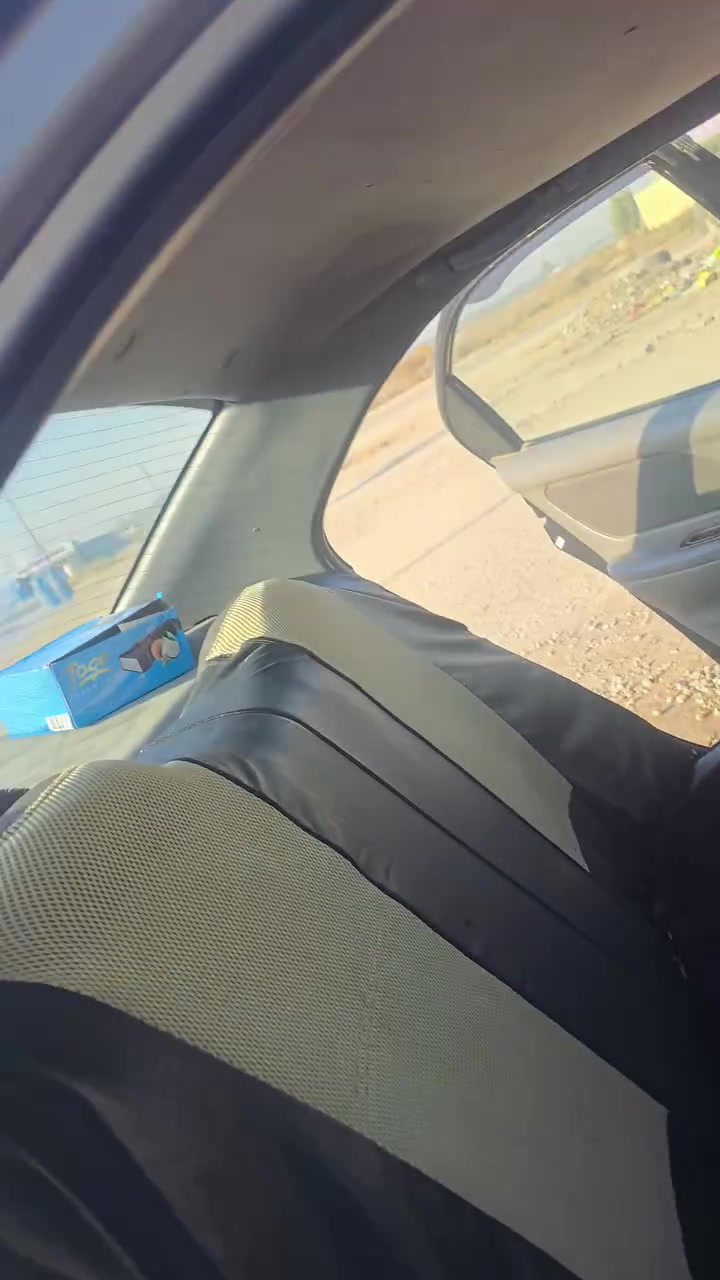 السلام عليكم سوناتا مديل 2001مكفولف من الضربه محرك جديد حداديه جاهزه تبريد جاهز سنويه لل28 السعر ٤٨ وبيه مجال بصيط *********** السياره عوزه بس صبغ مثل ماموضح بالصور
