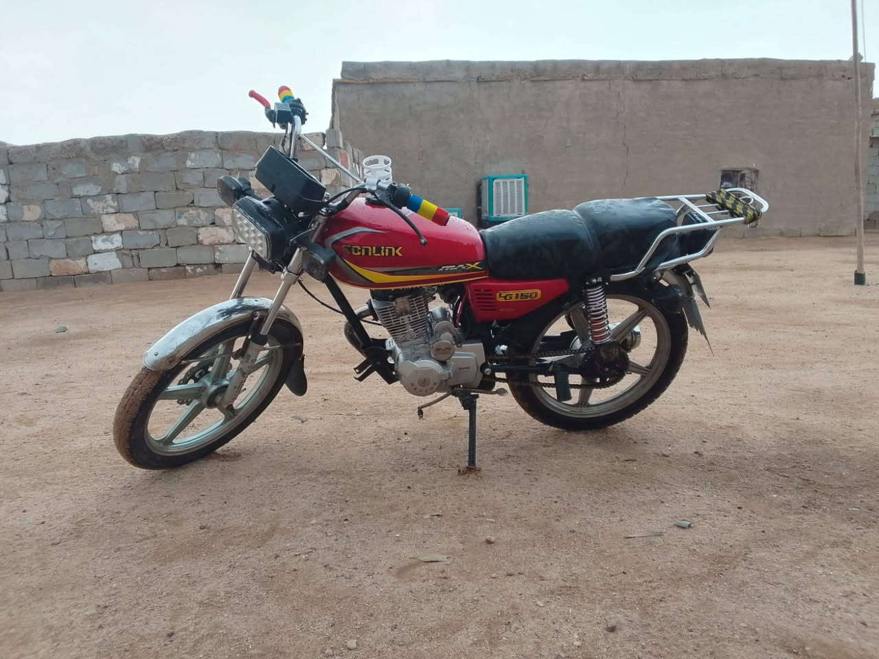 سلام عليكم دراجه سيفان كلك مكفوله كفاله عامه 22دراجع كلها شغاله رايدها ب 425وبيها مجال للطيبين مكاني كربله طريق النجف عمود 1175اتصل ***********
