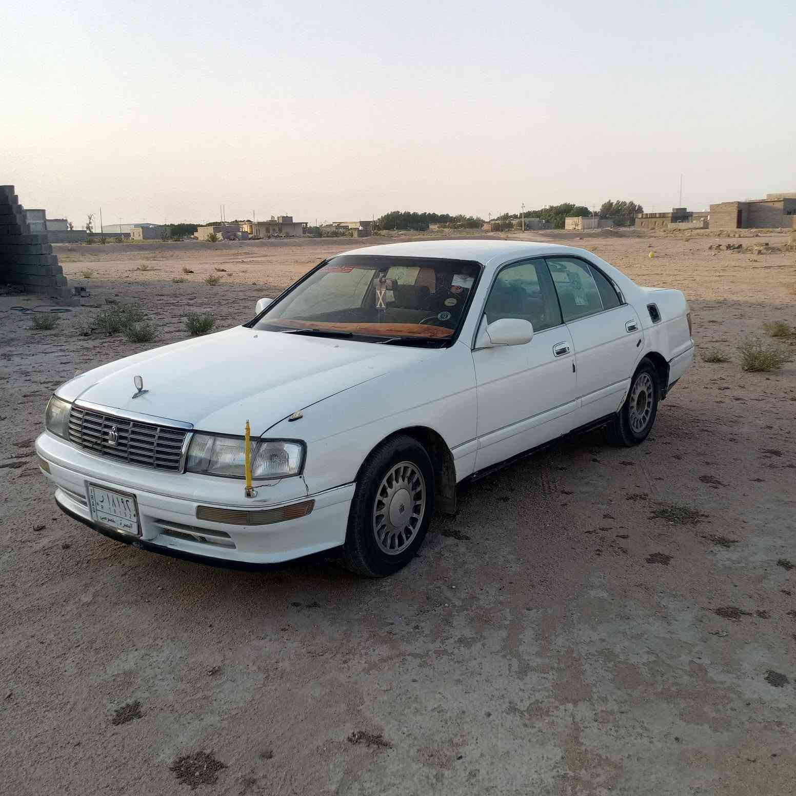 سلام عليكم بطه موديل 93رقم بصره مشروع وطني مكينة وكير بلكارتون مكفولة من النقل والكصه الثانية فقط كصه جنطه السعر 26وبيه مجال كهربايات شقاله حداده حلوه طخم تاير رقم الهاتف ***********
