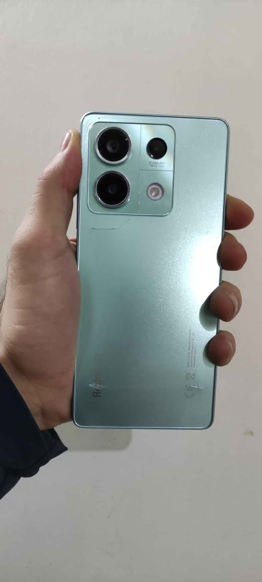 Redmi Note 13 5G , Ram 8+8 , 256GB , Battery 5000 , 33W , AMOLED, 1B Colors, 120Hz , 1000 nits , Camera 108M , Selfie 16M ...
پشتی درزی هەیە ، نرخی 130 هەزار و مەجالێکی زۆر کەم ، گەیاندنیش هەیە
 *********** - *********** شمشمل, السليمانية
