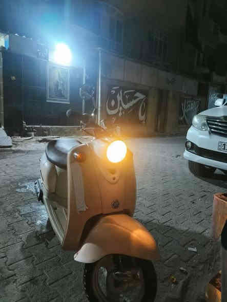 سلام عليكم دراجه كلاسك للبيع دراجه نكره سلف قبل شهرين نازله من الرمبه السعر375 وبيه مجال قليل العنوان بغداد مدينه الصدر قطاع 41

***********
