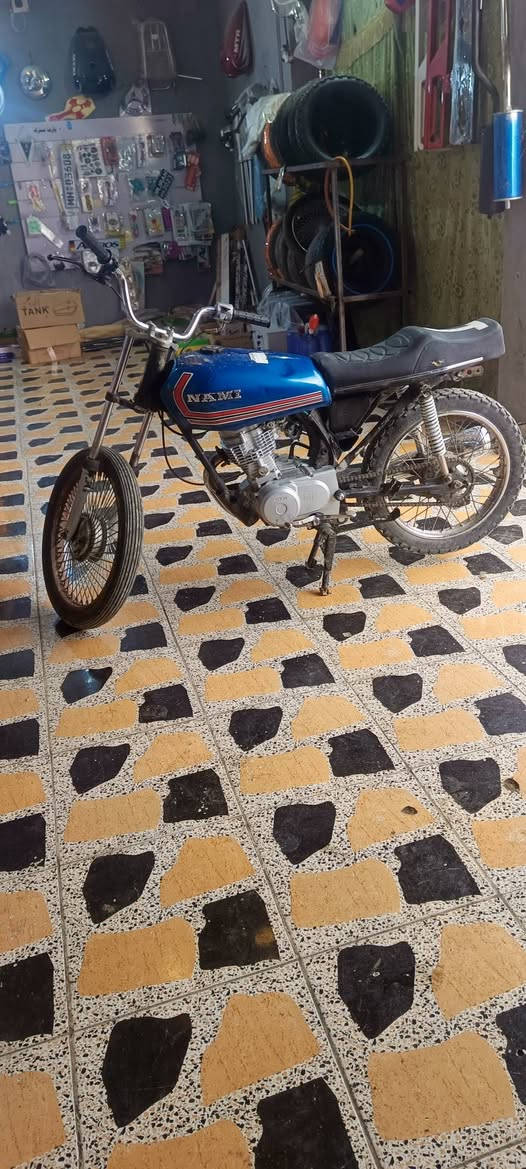 السلام عليكم دراجه كلك البيع االسعر ٣٢٥ مستعجل عليه دراجه مابيه نقص التواصل 
***********
