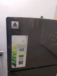 للبيع ثلاجه صغيره 07727554050