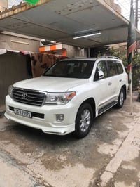 لاندكروز 2013 فطيم اصل سياره سنويه وهزه ورقام جديد وبسمي تحويل ثاني يو...