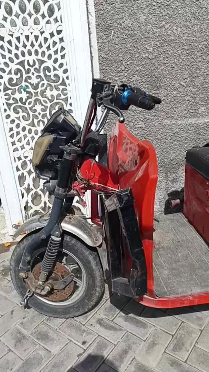 متاح ستوتة شحن بدون باتريات ابريك بل رجل تايرات جوبلس مكاني بغداد مدينة الصدر اي  استفسار عل هاذة الرقم ***********
