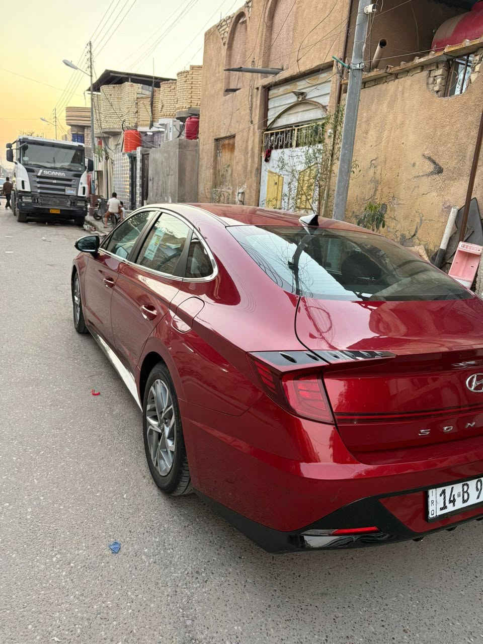 سلام عليكم سوناتا 2023 حره بسمي وارد امريكي محرك 2500 فول مواصفات بدون فتحه  رادار امامي خلفي وجوانب  كشن السائق كهرباء مقاعد تدفئ تشغيل عن بعد هواي بيها مواصفات  بدون حادث تقرير غرق للدوسه صورها امريكه موجوده بالمنشور كفاله بس  جاملق الامامي اكلير من امريكا ماشيه 62 ارضيه وكشنات مغلفات جلد سياره جديده    العنوان البصره الهاتف ***********
الـســـعـر 167) البصرة, العراق
