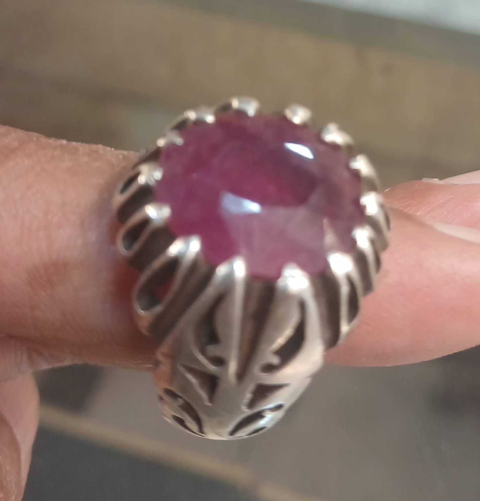 #الجميع للبيع فقط مكاني بغداد يوجد توصيل


**إذا كنت صاحب هذا الإعلان وتريد حذفه لأي سبب، رجاءا أرسل رسالة إلى الدعم الفني**