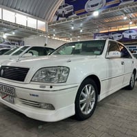 ملكة صدفي • ٢٠٠٠ • نجف