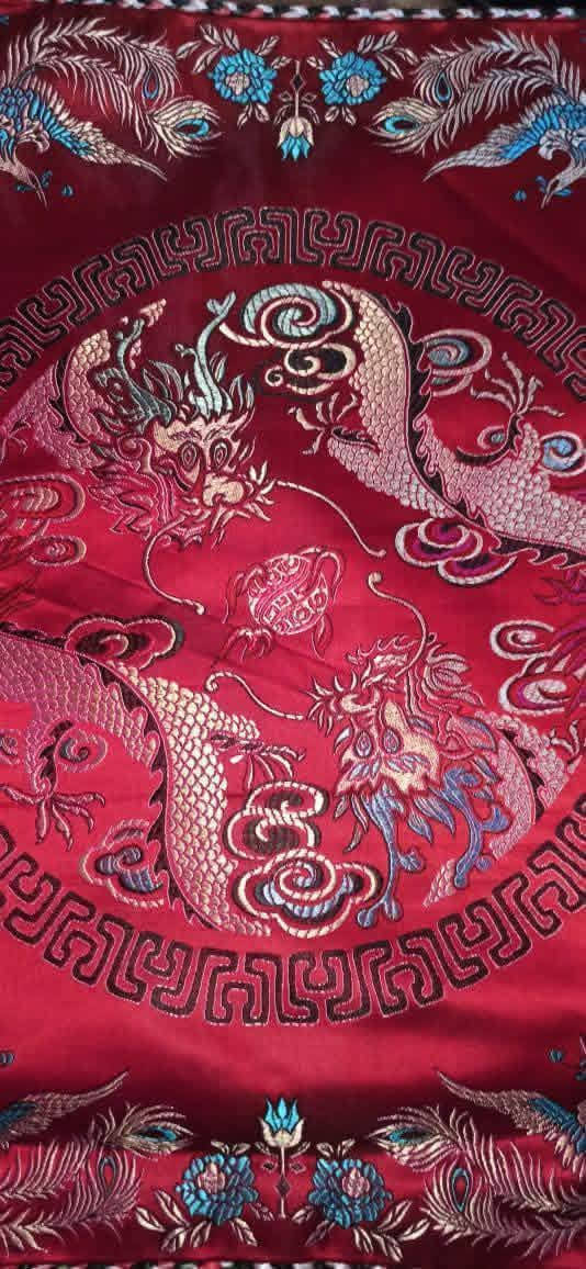 لهواة الأجواء الاسيويه 😎☝️
🐉 كوشنز شينواه تنانين DRAGONS CUSHION 🐉
حاجه كده مميزه و تصميم أسيوي مختلف و مميز و باللون الأحمر
بتصميم للتنانين و طيور الفينكس الاسطوريه ✌️
و مفعمه بألوان قمه في الجمال و اللمعان 
بخامه من الستان الناعمه و المطرزه بالحرير الطبيعي 

من الاصدارات القديمه الاصليه 👌
و بمقاس 44*44 سم تقريبا (سوسته) بورسعيد, مصر


**إذا كنت صاحب هذا الإعلان وتريد حذفه لأي سبب، رجاءا أرسل رسالة إلى الدعم الفني**