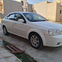 اوبترا • ٢٠١١ • صبغ