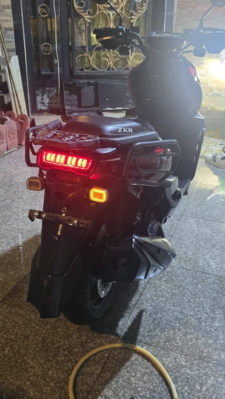 دايون كيت 150cc ب٧٠٠ وبيها مجال
سلف هندر 
كهربائيات فقط الاشارة اليسرى عوزهن ترتيب الباقي شغال 
***********

