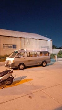 لبيع فتون موديل 2010 رقم بغداد  بشرط مكينة كير واكسل حداديدة جديد تخم ...