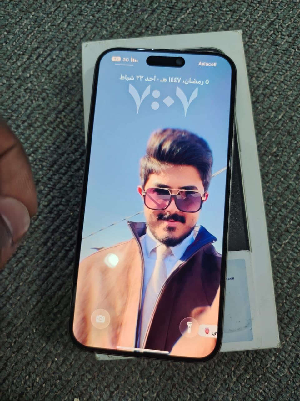 بسم الله الرحمن الرحيم.         ايفون ١٥ برو ماكس للبيع 256 بطارية 90 عدد دورات ٤٩٣ نظافة ١٠٠ ٪؜ مكاني كربلاء الشراي يتصل ع هاذه الرقم  ***********
