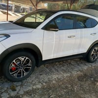 سياره توسان 2016فول ماعده البصمه السياره اربعه ستندر السياره جديده وكف...