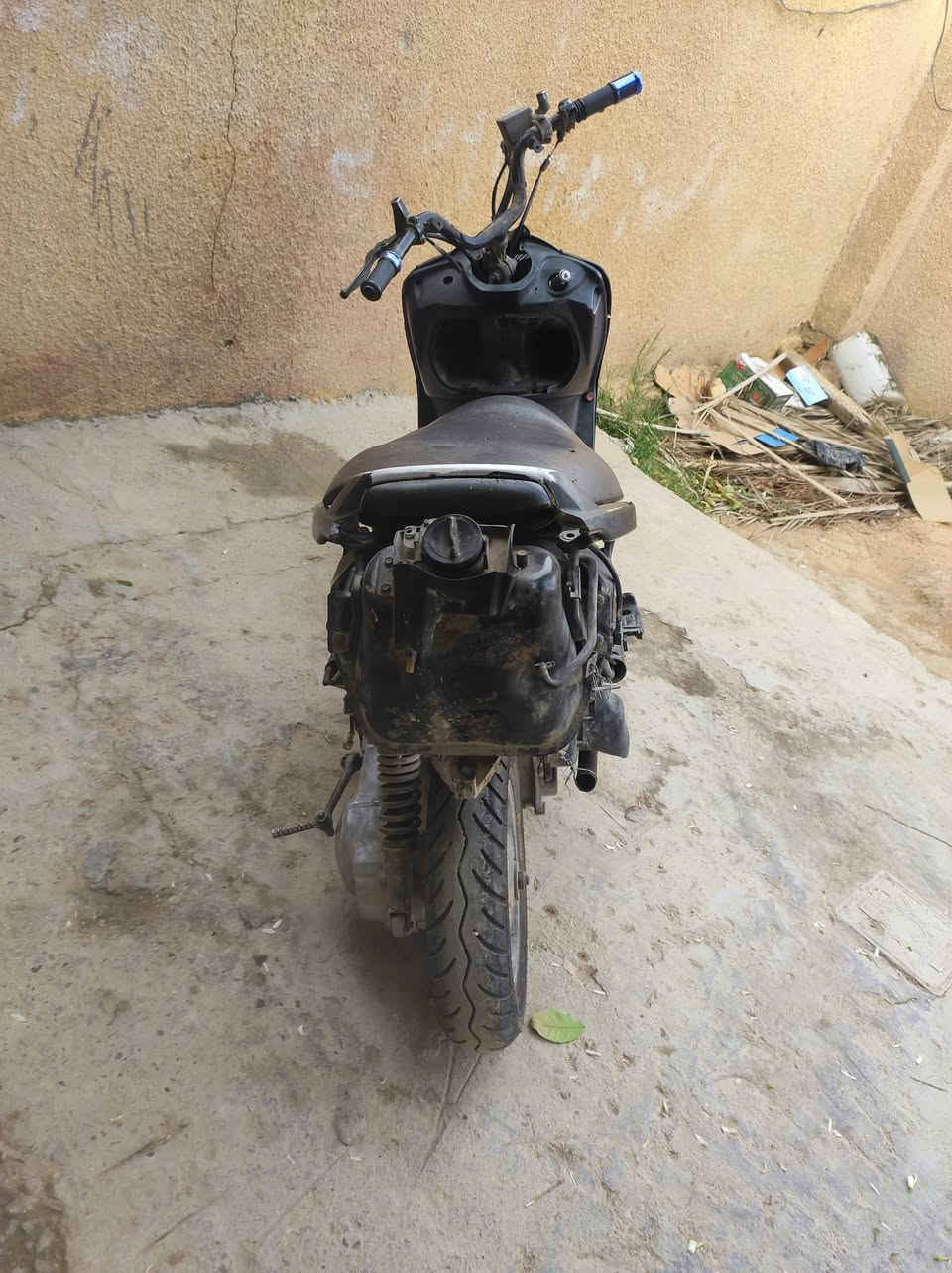 السلام عليكم دراجه للبيع نظيفه وحلوه شغاله نقص حصانصه انكسرت دراجه نقره كفراتها كاملهر وبها مجال 200 مكان الشهداء الصقلاويه


**إذا كنت صاحب هذا الإعلان وتريد حذفه لأي سبب، رجاءا أرسل رسالة إلى الدعم الفني**