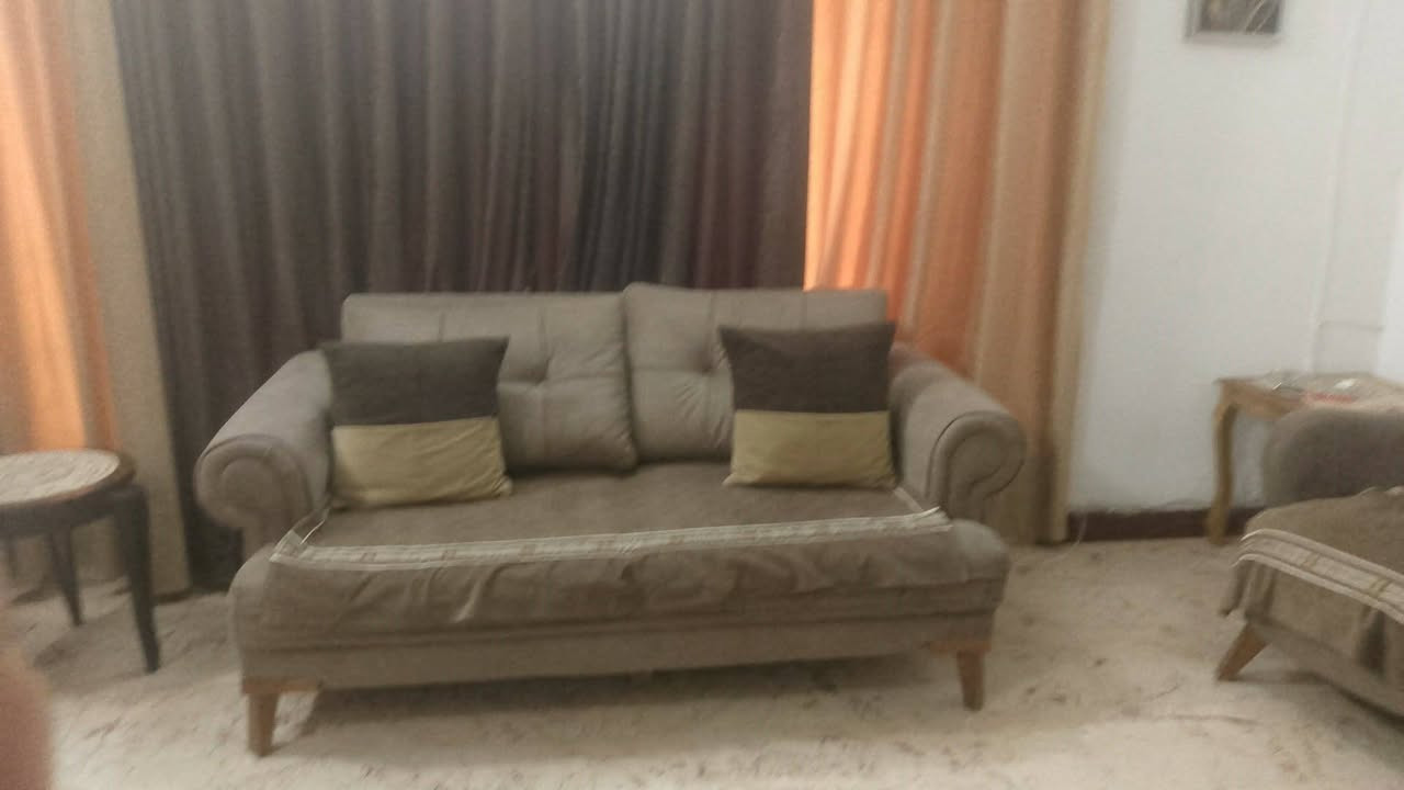 تخم عشر مقاعد مع ستائر ب800


**إذا كنت صاحب هذا الإعلان وتريد حذفه لأي سبب، رجاءا أرسل رسالة إلى الدعم الفني**