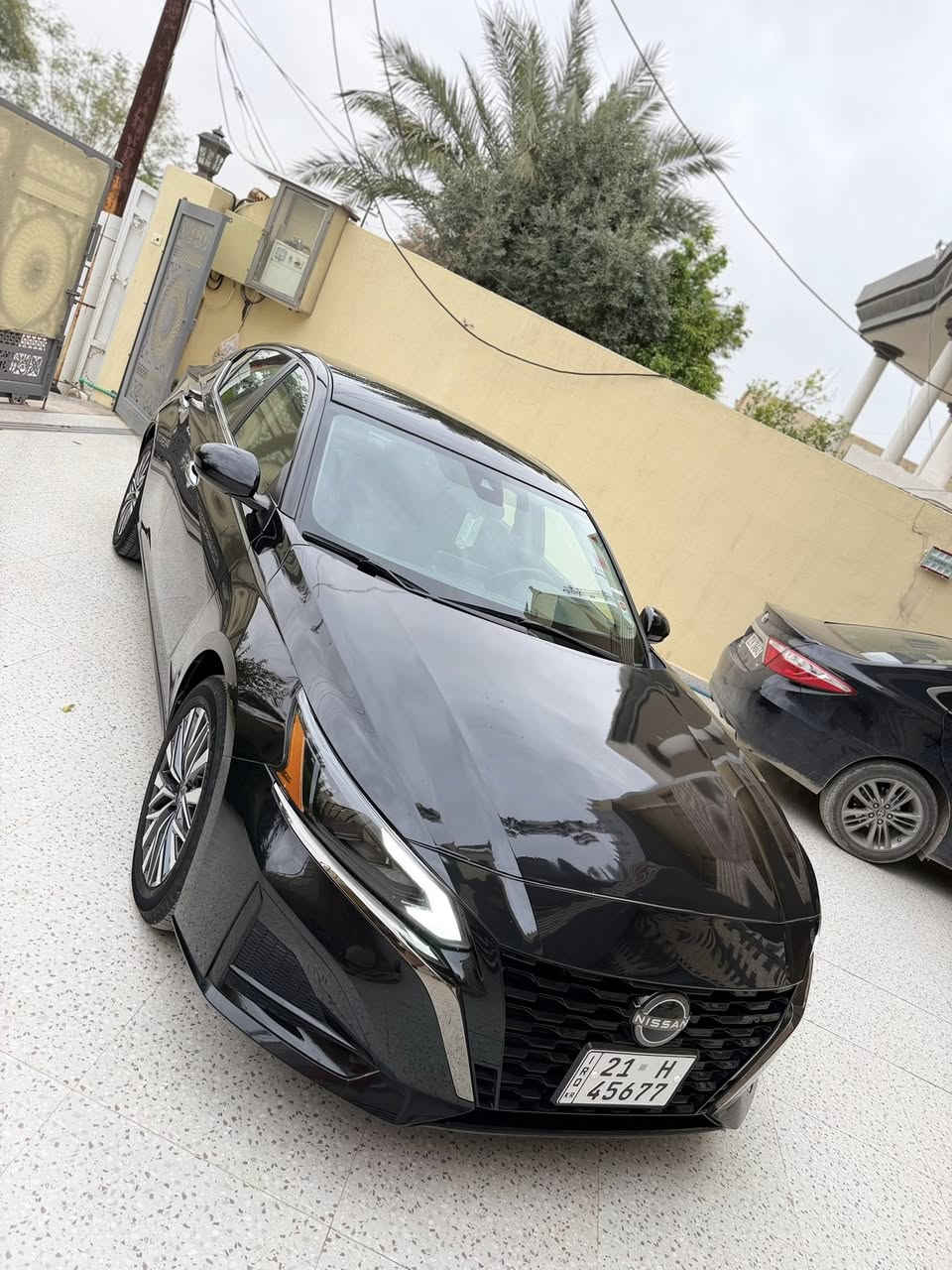 سلام عليكم
اتيمه موديل 2023 
سياره فقط بونيد صبخ بدون دواخل جديده كلش 
موصفات SV
مكاني خانقين ديالى 
سعر 154 بي مجال 
***********
