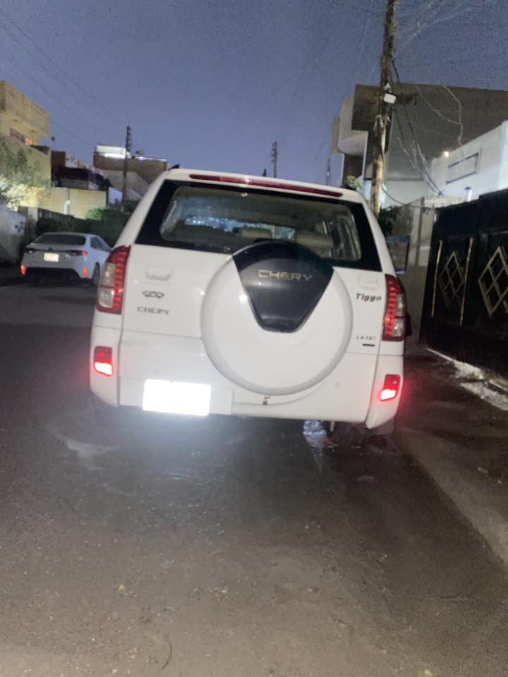 السلام عليكم تيكو موديل 2013 كير كهربائي  المرغوب ومكينه 1800بدون صبغ وبدون حادث وبدون جراد سياره جاهزه وجديده صدر امامي جديد  كشنات تدفئه  شاشه اندرويد فتحه سقف تبريد ثلج وتدفئه شغاله وسياره بلاديه مبيها اي نقص رايدها 68 وبيها مجال للشراي مكاني بغداد الزعفرانيه *********** متوفر واتساب
