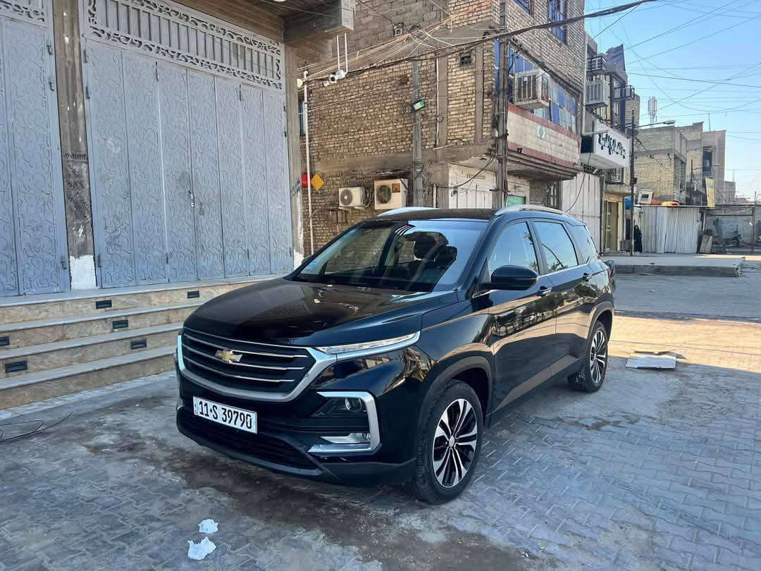 السلام عليكم
 شوفر كابتيفا٢٠٢٣
 ماشيه ٦٤ الف  للبيع فقط السياره وارد خليجي فئه البرايمر فول مواصفات مكفوله من الحادث كير ومحرك مكفولات وافحص وين ميعجبك
مكاني الزعفرانية 
السعر 155 وبيه مجال للتواصل
***********
