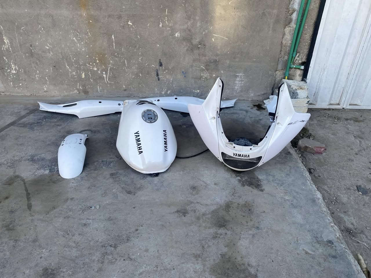 سلام عليكم تخم كفرات ابيض بدون لغود مال ياماها 900 المكان شارع فلسطين قرب مستشفى الكندي *********** السعر 400 يوجد توصيل جميع المحافظات
