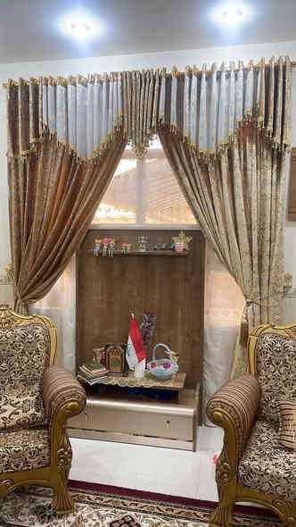 تخم رأسي 10 مقاعد مع طبلات والبردة نضيف استخدام قليل سعر مليون و200 وبي مجال الاستفسار رقم ***********
