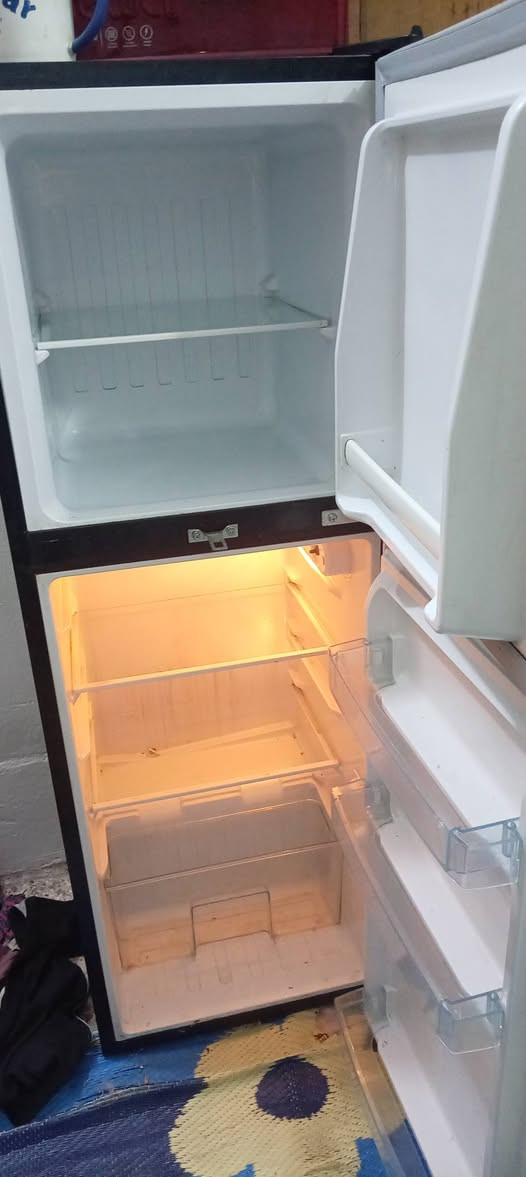 ثلاجه مسعجل ع بيعه ب150


**إذا كنت صاحب هذا الإعلان وتريد حذفه لأي سبب، رجاءا أرسل رسالة إلى الدعم الفني**