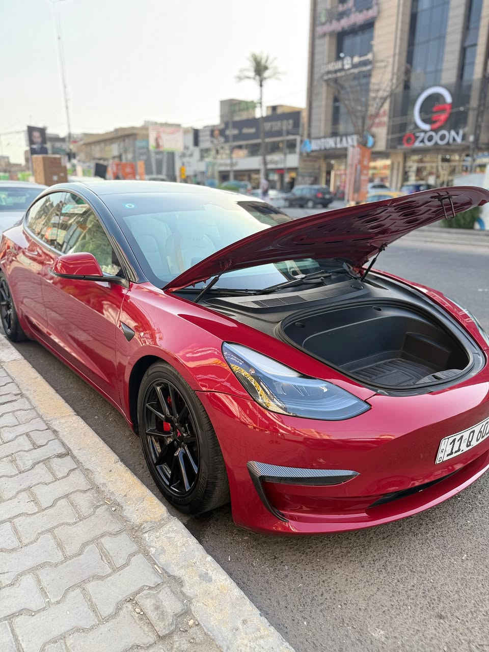 السلام عليكم
بيع او مراوس 
تسلا 3 موديل 2023  تك ماطور دفع خلفي 280 حصان ماشية 40 الف 
عليها هواي اضافات دواخل كاربون فايبر جناح خلفي فول موصفات 
شاحنه 32امبير ويها  معروفة موصفات التسلا 
حادث السياره الجاملغ والبنيد 
ايرباك استيرن فقط  
كامله بأسمي تحويل ثاني يوم 
مكان بغداد حي الجامعة 
***********
