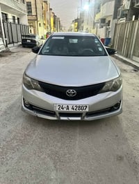 كامري 2015 خليجي كير محرك مكفول سيارة نضيفة جاهزة بيها ضربة جاملغ خلفي...