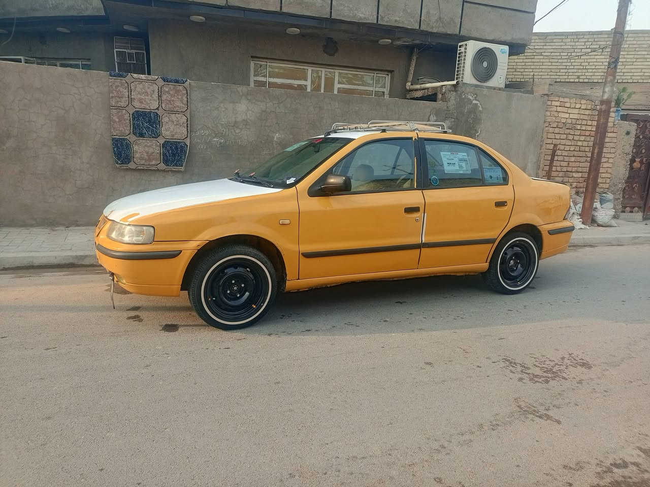 السلام عليكم سمند للبيع موديل ٢٠١١ السياره جاهزه من كلشي تحويل مباشر بسم المشتري السعر ٣٦$ العنوان بغداد  
***********
