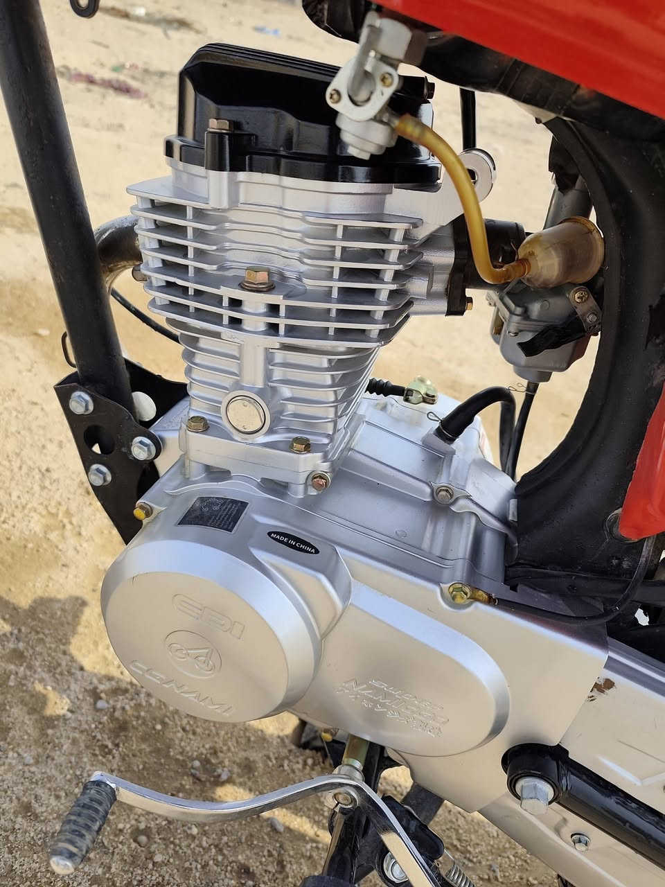 دراجه للبيع مديل 25بعده ع سحكك دراجه زيرو شرط ما مبدله دهن بس دهن الشركه ذابينه دراجه كلك كلك مكاني ع طريق كربلاء نجف عمود 842اليحب يتواصل على هاذ الرقم ***********هاذ صاحب الدراجه ول يريد يتفضل خاص بخدمته سعره 600قفل بدون عمله
